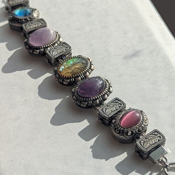 Solid Oak Slide Charm Toggle Bracelet - Picture 4 of 7